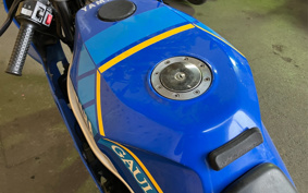 YAMAHA FZR400 1WG