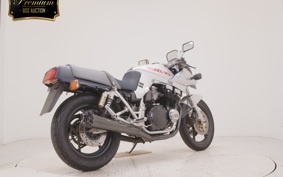 SUZUKI GSX1100S KATANA 2000 GU76A