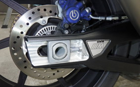 BMW M1000R 2024