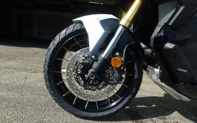 HONDA X-ADV 750 2025 RH21