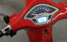 VESPA PRIMA BEIGE RA125 M8210