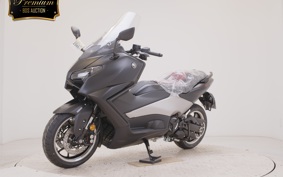 YAMAHA T-MAX 560 2026 SJ21J