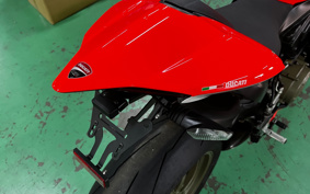DUCATI 1199 SUPER REJJE-RA 2015 ZDMH808JAEB