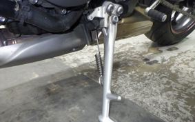 TRIUMPH STREET TRIPLE R 2019