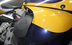 HONDA CBR900RR 3 2000