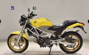 HONDA VTR 250 Gen. 2 MC33