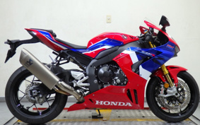 HONDA CBR1000RR-R FB SP 1990 SC82