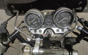 SUZUKI INAZUMA 400 GK7BA