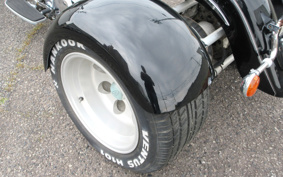 YAMAHA  ROADSTER 1600 TRIKE  2000 VP02