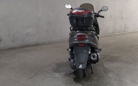 YAMAHA MAJESTY 125 SE27