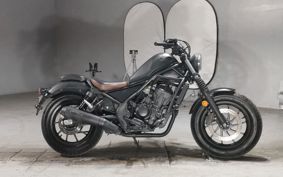 HONDA REBEL MC49
