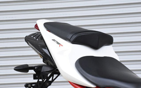 TRIUMPH DAYTONA 675 R TMD116