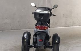 YAMAHA AKUSHI STREET TRIKE SE53J