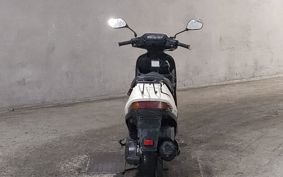 SUZUKI ADDRESS V100 CE13A