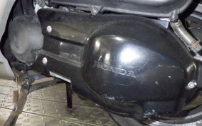 HONDA FORZA 2002 MF06