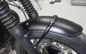 TRIUMPH BONNEVILLE T100 2019