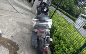 YAMAHA S-MAX 2022