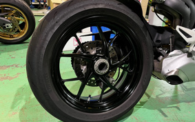 DUCATI STREET FIGHTER V4 2020 FA00