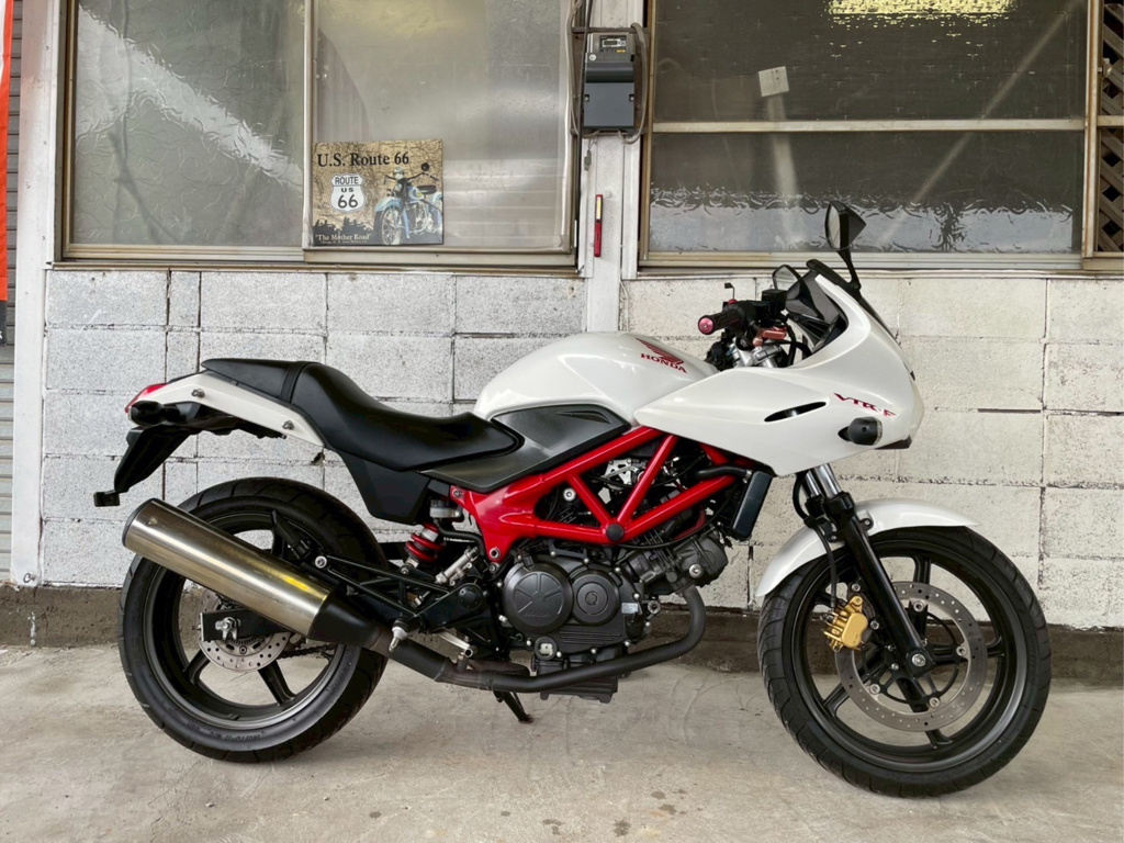 Фото Honda VTR 250 F 2013 с японского аукциона