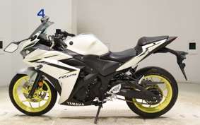 YAMAHA YZF-R25 A 2003 RG43J