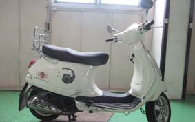 VESPA LX125IE