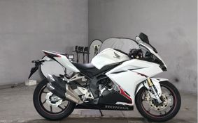 HONDA CBR250RR MC51