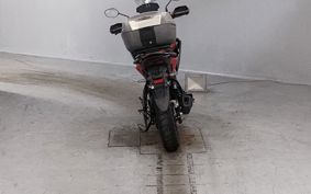 HONDA CB200X MC56