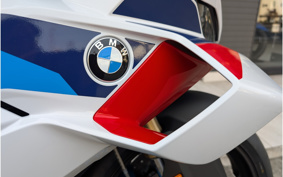 BMW S1000RR M 2025 0P21