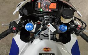 HONDA CBR600RR PC40