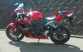 HONDA CBR600RR 2008 PC40