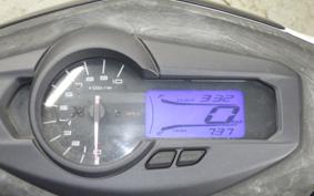 YAMAHA CYGNUS 125 XSR 3 2003 SEA5J