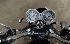 TRIUMPH T120 BONNEVILLE 2023 DAD75H