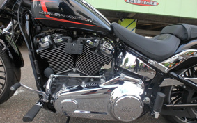 HARLEY FXBR 2023 YEZ