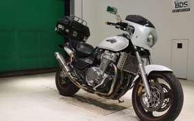HONDA X4 LD 2000 SC38