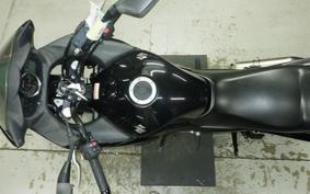 SUZUKI GSR250F 2023