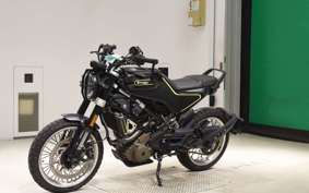 HUSQVARNA SVARTPILEN 401 2019