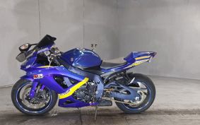 SUZUKI GSX-R750 CW211