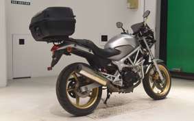 HONDA VTR 250 Gen. 2 2020 MC33