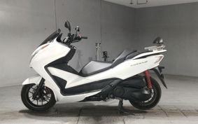HONDA FORZA MF12