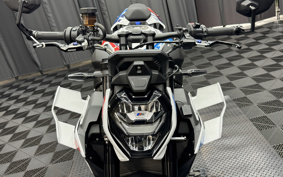 BMW M1000R 2024 0E81