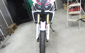 HONDA CRF1000L AFRICA TWIN 2016 SD04