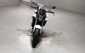 BMW F800R 2015 0B04