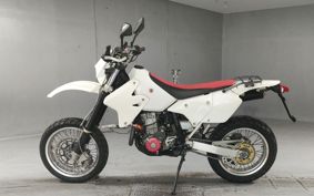 SUZUKI GLASS TRACKER BIG BOY NJ4BA