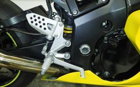 SUZUKI GSX-R600 2004