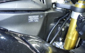 YAMAHA YZF-R1 M 2025