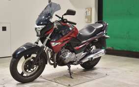 SUZUKI GSR250 2024
