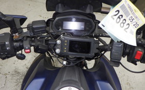 YAMAHA FZS25 2001