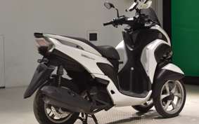 YAMAHA TRICITY 125 2018 SE82J