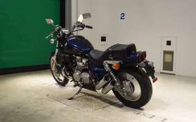 HONDA V45 MAGNA 1987 RC28