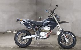 KAWASAKI D-TRACKER LX250E